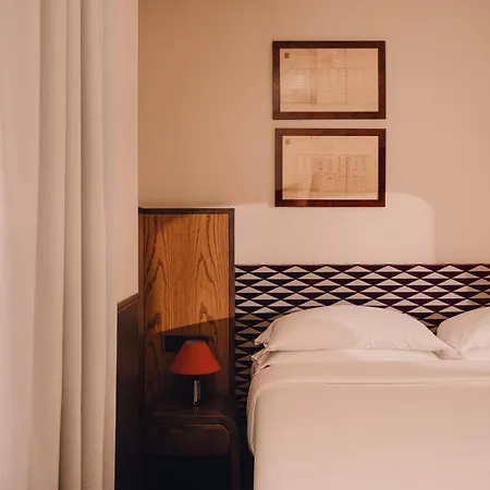 Aethos Hotel Milan Hotel 5*