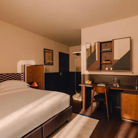 Aethos Hotel Milan 5* Milán