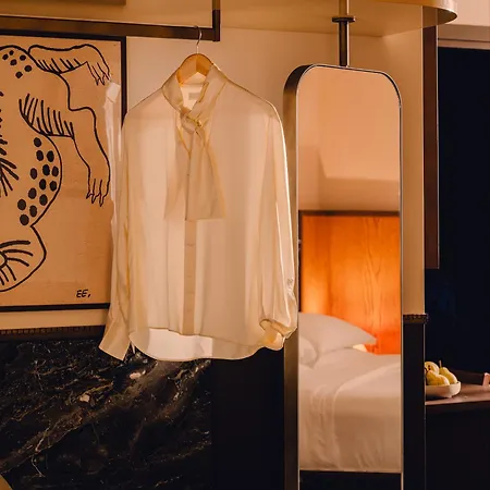 Aethos Hotel Milan 5*