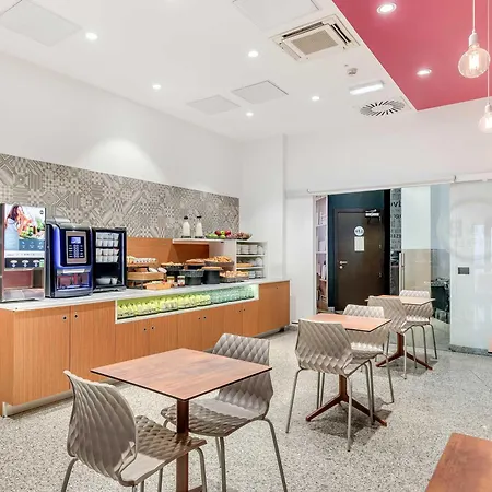 산 시로 호텔 3*