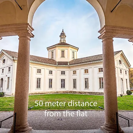 Typical Milanese Flat Daire *