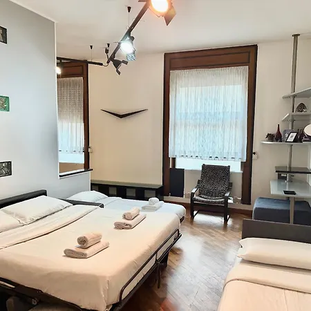 Flat In Duomo Milão