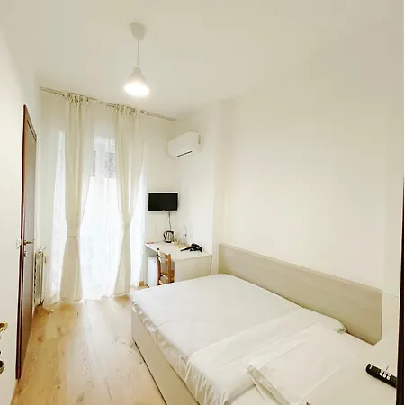 بيت ضيافة Seveso 3*