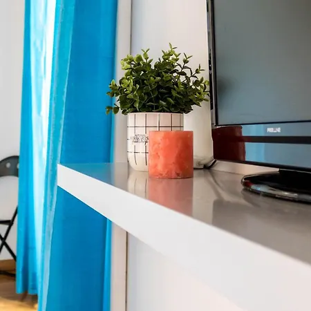 Joivy Mazzini Brera * Milánó