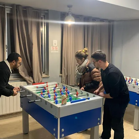 Vandrarhem Lion & Youth Milano