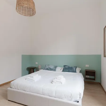 Guesthost - Porta Garibaldi White Flats Daire *