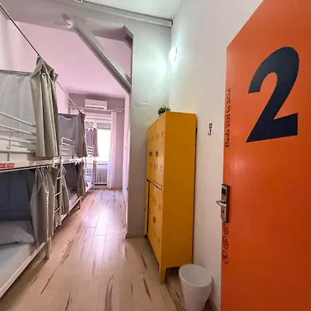 Hostel Quo