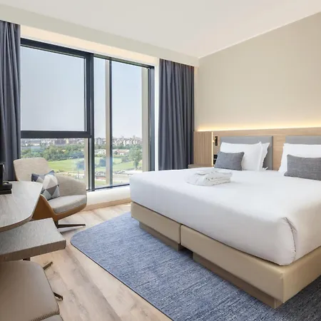 Courtyard By Marriott Linate Hotel 4*