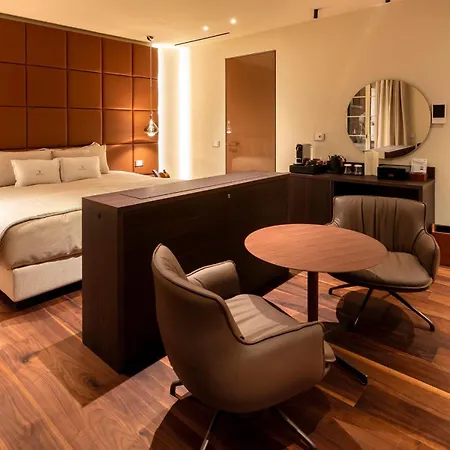 Af Duomo - Luxury Hotel *