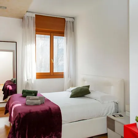 Apartment Kaktus House - Your Away From In Milan
