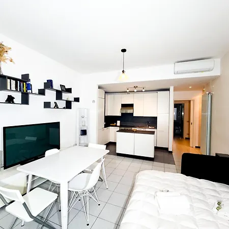 Sweet Staying At Large 3rooms In Navigli Milan