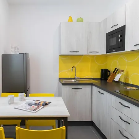 Italianway Comfort - Taramelli 60 Milánó