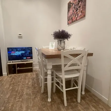 Artstay Exclusive Near Train Metro, Parking Milan