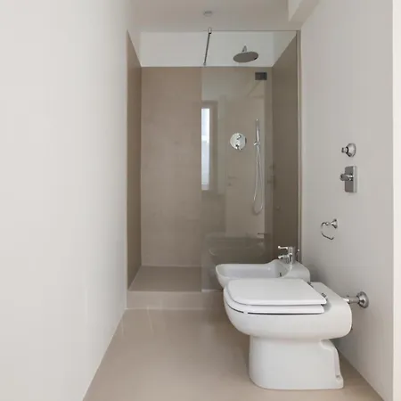 Hacca Collection - Brera & Fashion District - Bright 2br Apartment *