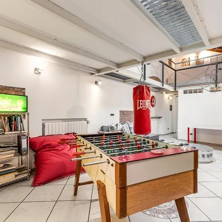 A Loft - Metro Centro- 5 Posti Appartamento