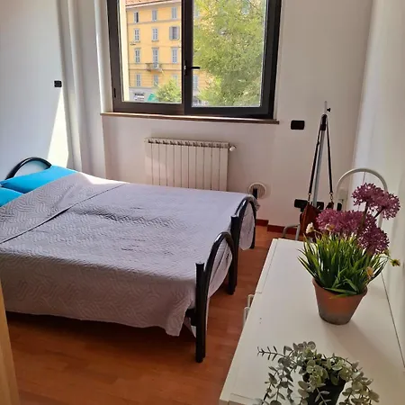 Cozy Flat In Navigli Apartment Mailand