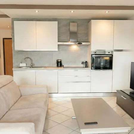 Panoramic Terrace 16th Floor Private Parking *