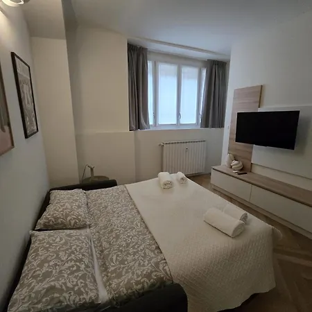 Apartament Atelier Serena *