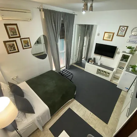 Short Rent Porta Vittoria Appartamento *