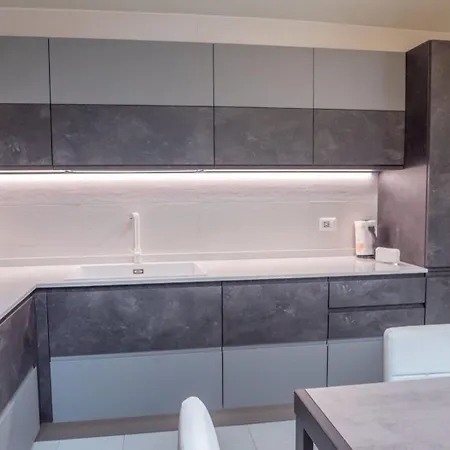 Lägenhet Comfy Penthouse