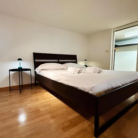 Falck 53 - Rho Fiera S Siro Centro Duomo - 4 Posti Letto - Parcheggio Gratuito - Pet Friendly *