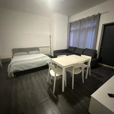 Trend Vicio La Metro Maciacchini Moderni Wi Fi Gratuito Nuova Gestione * Mailand