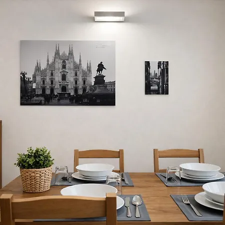 Milanrentals - Marte Lägenhet Milano