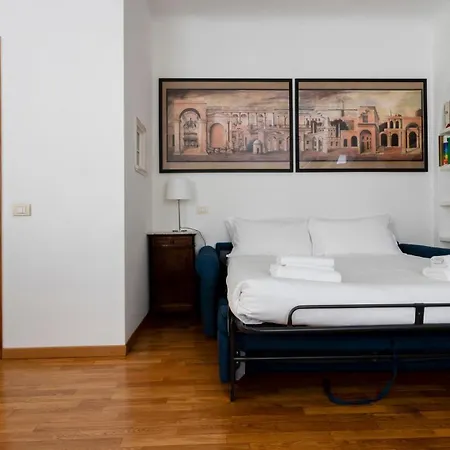 Italianway Easy - Volta 20 Apartment