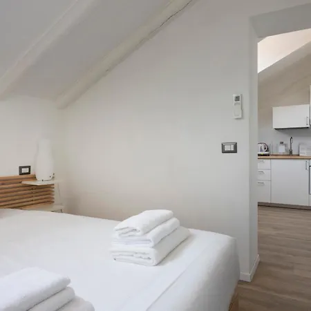 Apartmán Italianway Easy - Panfilo Castaldi 29 *