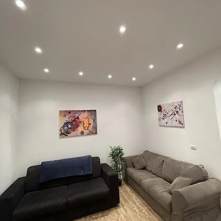 Artstay Exclusive Near Train Metro, Parking Milan