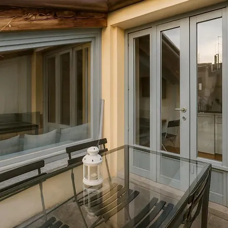 Dhomes - And - Duomo Delight, Terrace מילאנו