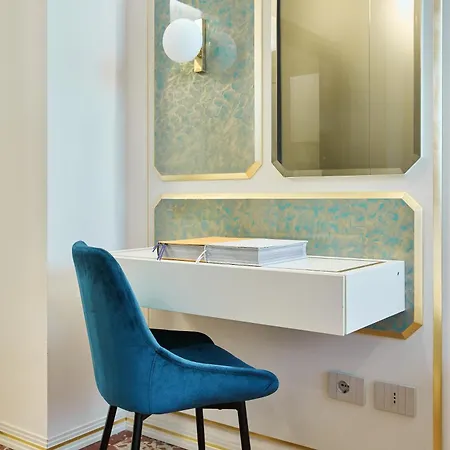 3 Minutes' Walk From The Duomo Cathedral