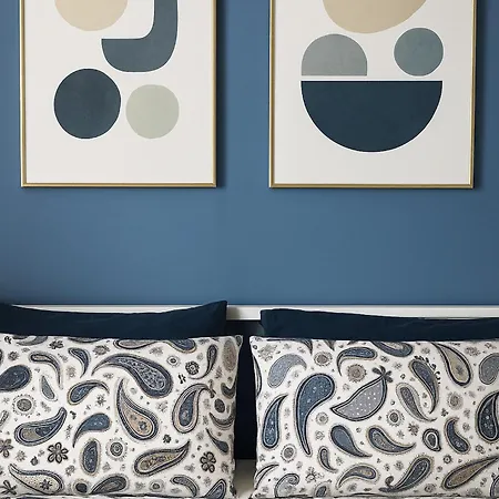 The Boutique - Heart Of The * Milan