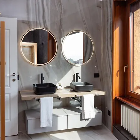 Artstay - Free Parking, Luxury Apt, M5, Sauna Daire Milano