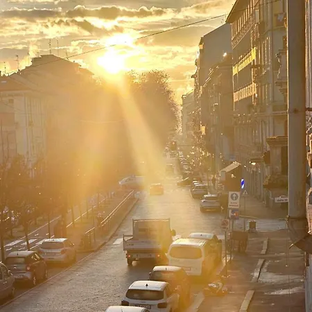 Eanna Scalo Porta Romana Prada Apartamento *