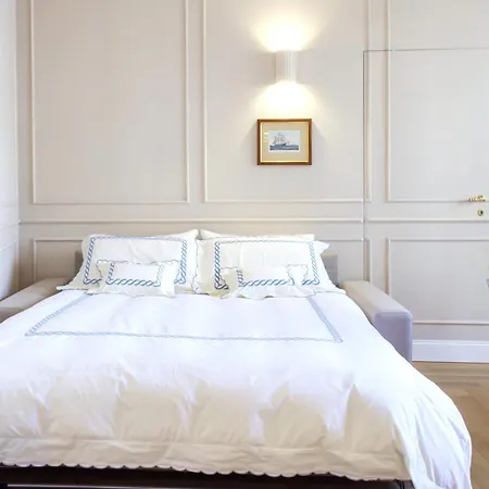 Marcora 6v Luxury Living In Brera - 15min Walk To Duomo *