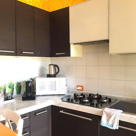 5Maggio - Ice Hockey Arena 1 Stop Апартаменты Милан