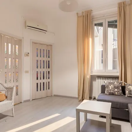 Apartman 12 Minutes From Duomo - Modern Loft *