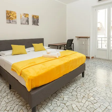 Lejlighed Artstay Porta Romana Apt, Parking, Centre *