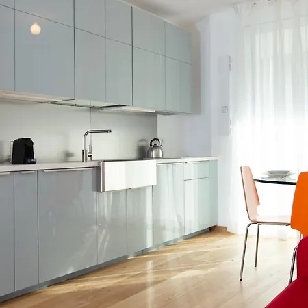 New Palace - Luxury Next To Metro M4 Lejlighed *