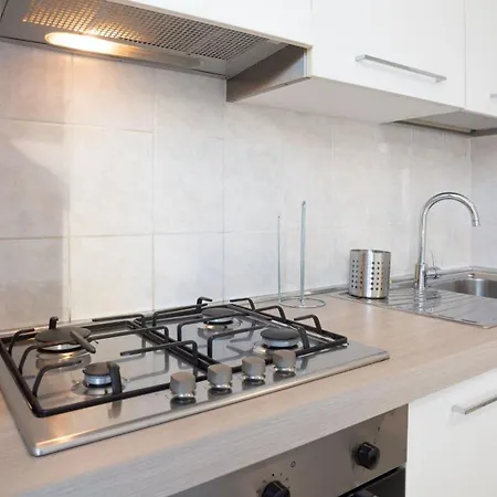 Metro Wi-fi Easy Check-in Apartament *