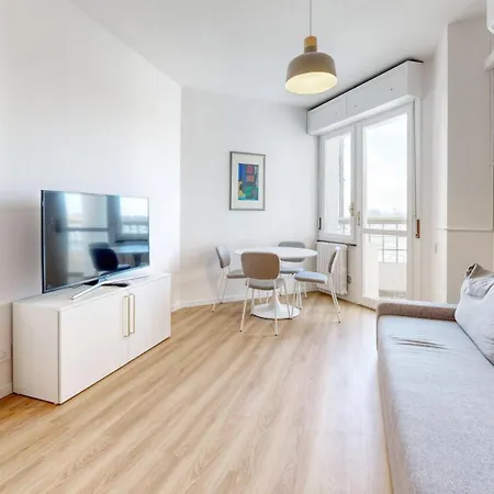 Brand New 1 Bedroom In Navigli Area Apartment