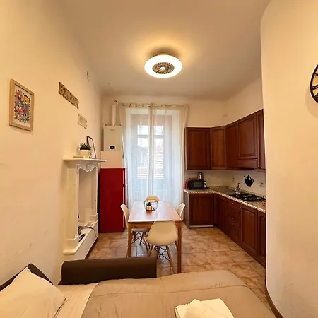 Elegant Near Metro Porta Romana,3 Fermate Subway-stop A Duomo, Wifi-netflix Free Mailand
