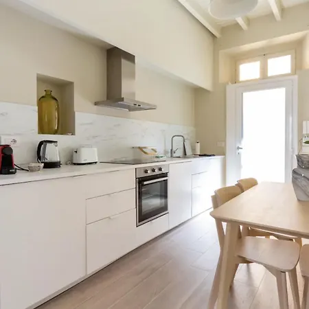 Hacca Collection - Buenos Aires & Station 1br *