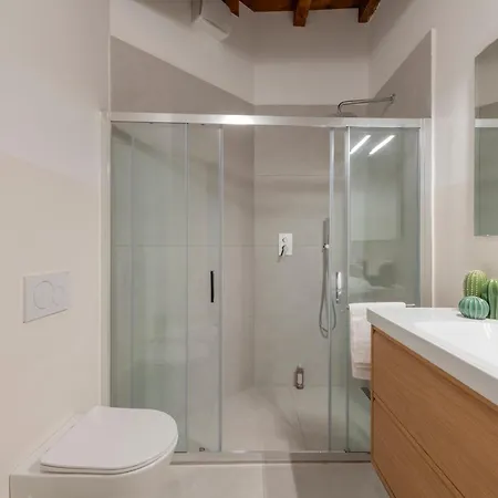 Centro, Di Stile Apartman