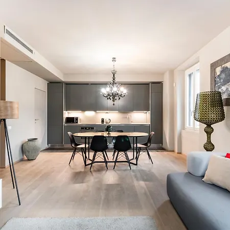 Easylife - - Suffragio 3 - Fashion District Lejlighed *