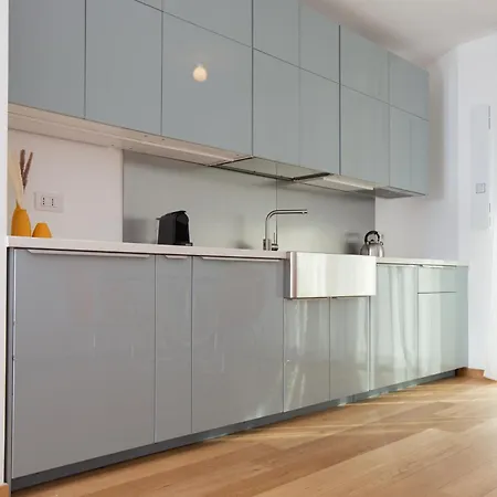 Apartamento New Palace - Luxury Next To Metro M4 Milão