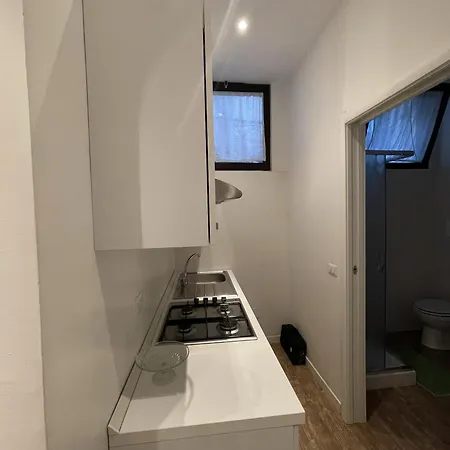 Artstay Exclusive Near Train Metro, Parking Apartment *