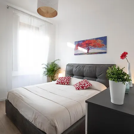 Only 10 Min To Duomo, Free Parking Easy Living *