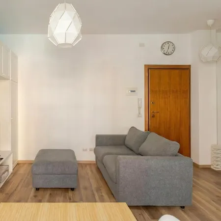 Monolocale Blu Flat - Fondazione Prada, Ieo, Duomo 15 Minuti Apartamento *